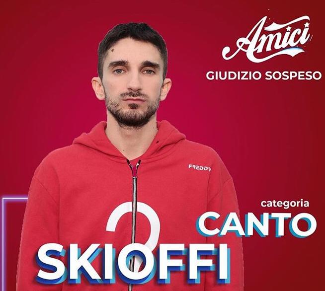 ‘Amici 19’ è già nella bufera: web in rivolta contro il rapper Skioffi per via delle (tremende) frasi contenute nei testi delle sue canzoni preview