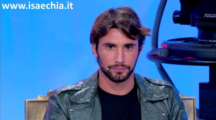 ‘Uomini e Donne’, il nuovo tronista Carlo Pietropoli si racconta, parla del compagno di trono Giulio Raselli e confessa: “La gente pensa che io sia una persona superficiale, ma…” preview