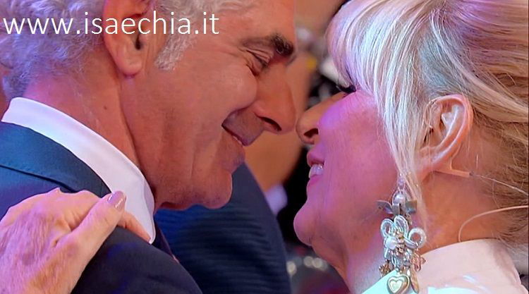 ‘Uomini e Donne’: l’opinione di Isa sulla puntata del Trono over del 6/11/19 preview