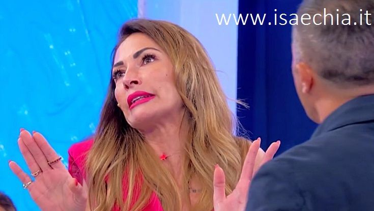 ‘Uomini e Donne’: l’opinione di Isa sulla puntata del Trono over del 26/11/19 preview