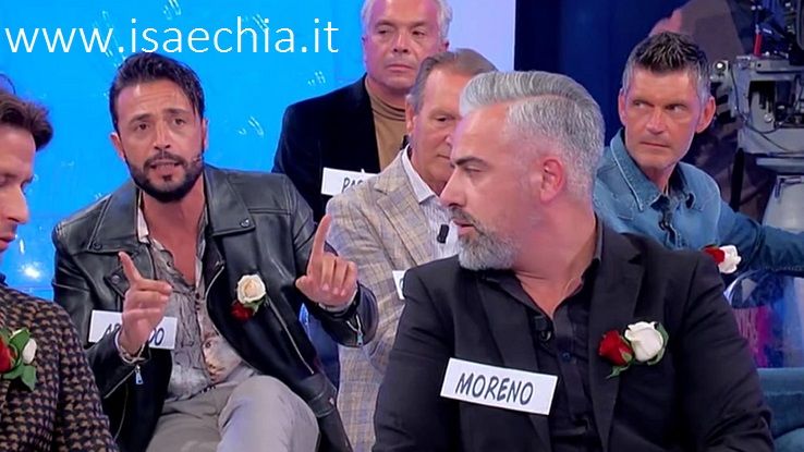 ‘Uomini e Donne’: l’opinione di Isa sulla puntata del Trono over del 19/11/19 preview