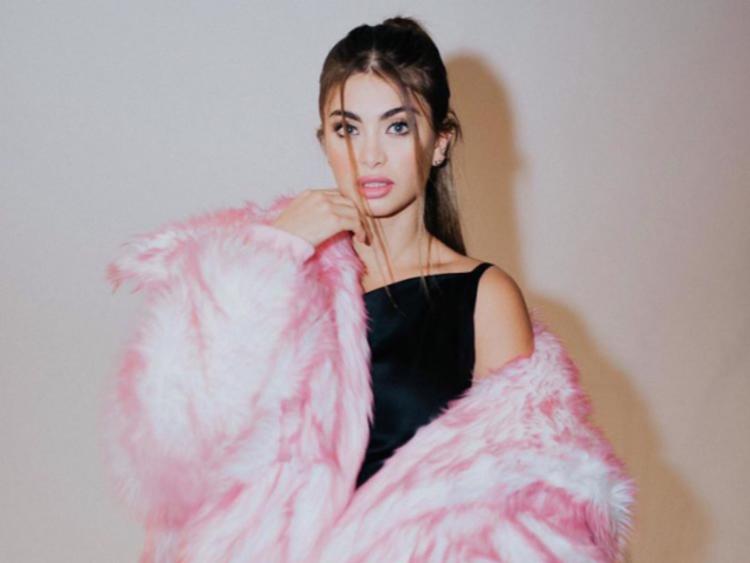 ‘Amici 17’, Emma Muscat rivela in che rapporti è rimasta con Biondo e a quali famosissime pop star internazionali si ispira! article-post