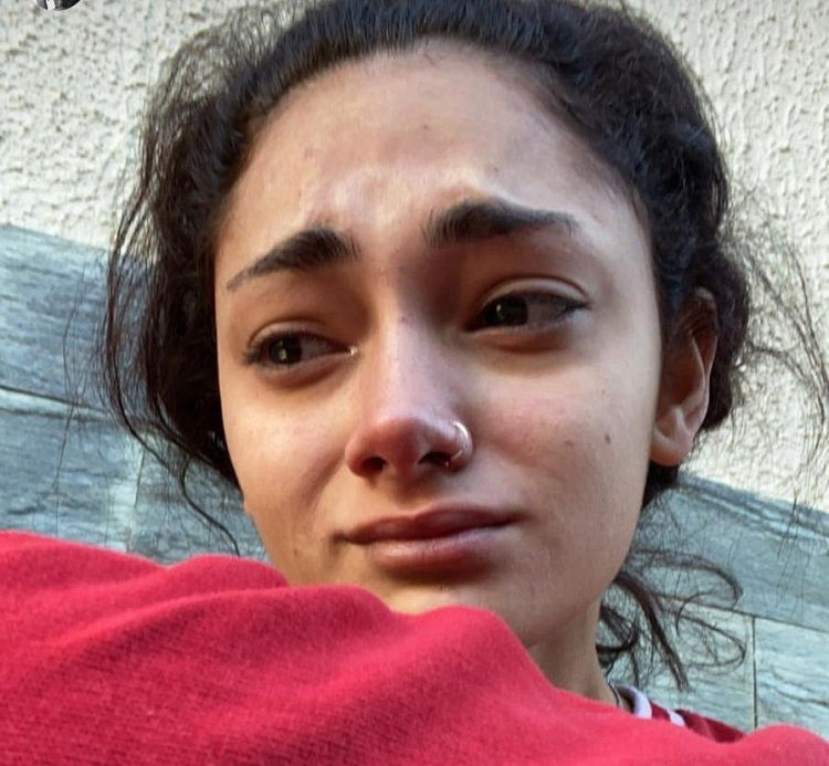 ‘Il Collegio 4’, Mariana Aresta cacciata da casa perché lesbica? Ecco cos’ha raccontato in lacrime la ragazza (Video) preview