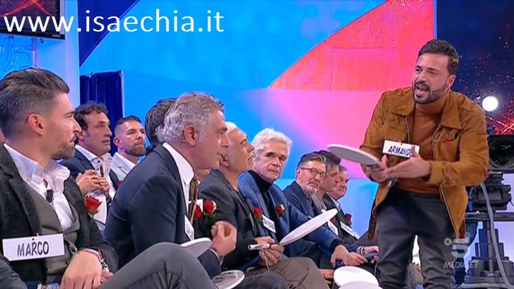 ‘Uomini e Donne’: l’opinione di Chia sulla puntata del Trono over dell’11/12/19 preview