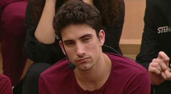 ‘Amici 19’, dopo la sfuriata nei camerini ecco la decisione dei professori sulle sorti di Javier Rojas article-post