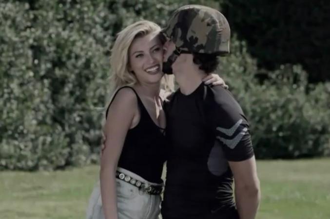 ‘La Pupa e il Secchione e viceversa’, Carlotta Cocina spiega perché non segue Giovanni De Benedetti su Instagram e rivela che… preview