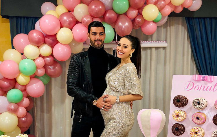 ‘Uomini e Donne’, Clarissa Marchese e Federico Gregucci svelano il nome della loro bimba in arrivo! (Video) preview