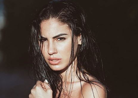 ‘Uomini e Donne’, Giulia De Lellis derubata la notte di Capodanno: “Questa volta l’hanno fatta grossa, mi hanno fatto veramente male” (Video) preview