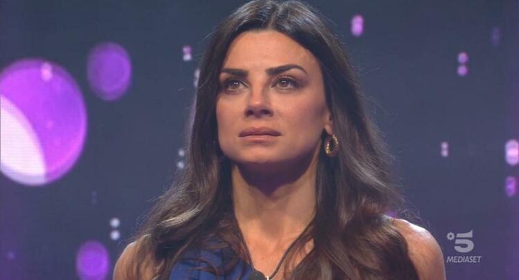 ‘Gf Vip 4’, è ufficiale: Serena Enardu è una nuova concorrente! preview