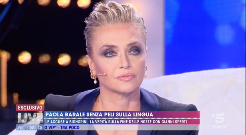 ‘Live – Non è la D’Urso’, Paola Barale lapidaria su Gianni Sperti e Raz Degan: “Quelle persone sono finite nel dimenticatoio perché mi hanno fatto del male!”. E a proposito di Alfonso Signorini… preview