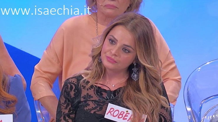 ‘Trono over’, Roberta Di Padua rivela: “Mi sono recata alla polizia e ho presentato querela perché…” preview