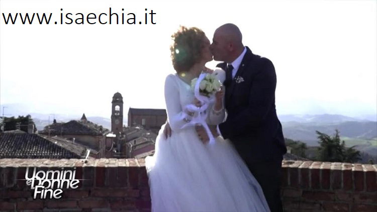 ‘Uomini e Donne’: l’opinione di Isa sulla puntata del Trono over del 9/01/20 preview