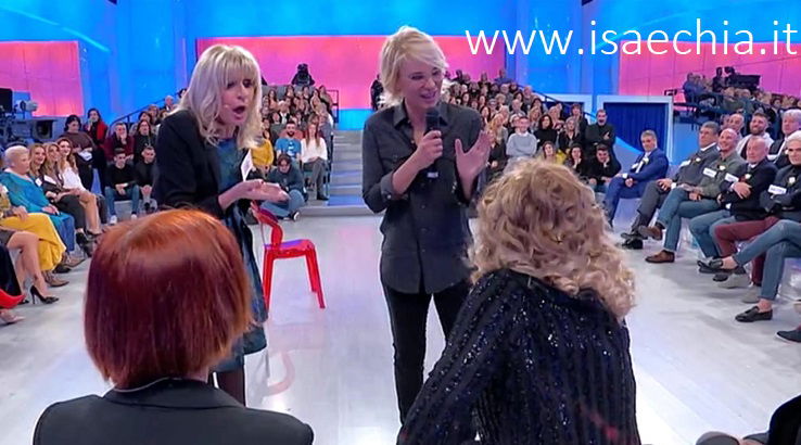 ‘Uomini e Donne’: l’opinione di Isa sulla puntata del Trono over del 28/01/20 preview