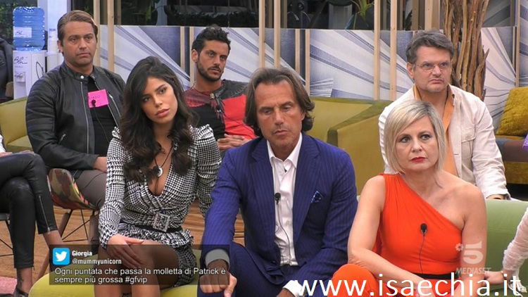 ‘Grande Fratello Vip 4’: l’opinione di Chia sulla tredicesima puntata preview