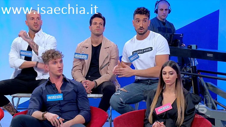 ‘Uomini e Donne’: l’opinione di Chia sulla puntata del Trono classico del 10/02/20 preview