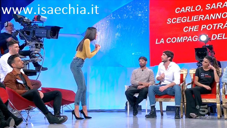 ‘Uomini e Donne’: l’opinione di Chia sulla puntata del Trono classico del 3/02/20 preview