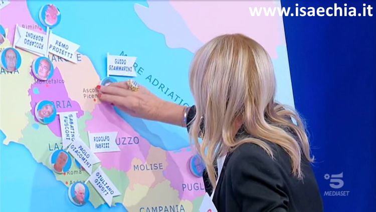 ‘Uomini e Donne’: l’opinione di Chia sulla puntata del Trono over del 17/02/20 preview