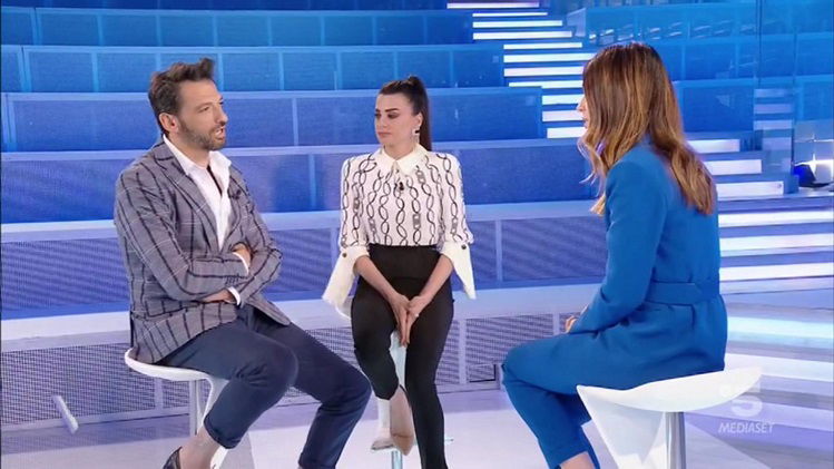 ‘Gf Vip 4’, Pago ospite a ‘Verissimo’ spiega perché è uscito frettolosamente dalla Casa al momento dell’eliminazione, rivela chi vorrebbe come vincitore e sulla lite tra Patrick Pugliese e Antonella Elia… preview