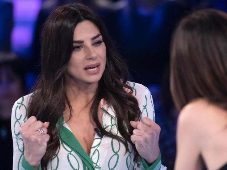 Serena Enardu ospite a ‘Verissimo’: “C’è un pregiudizio della gente che pensa si vada al ‘Gf Vip’ per visibilità, io sono andata solo per Pago”. E sul presunto tradimento… preview