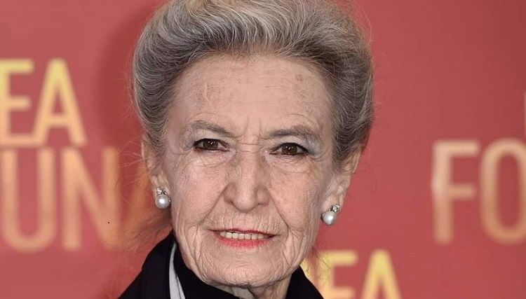 ‘Gf Vip 4’, Barbara Alberti e le parole al veleno su Antonella Elia e Valeria Marini! E per quanto riguarda il cachet rivela che… preview