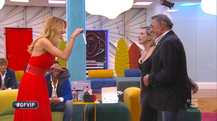 ‘Grande Fratello Vip 4’, ecco i dati di ascolto della diciassettesima puntata! preview