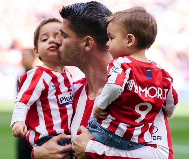 ‘Festa del papà 2020′, ecco le dediche social dei vip! preview