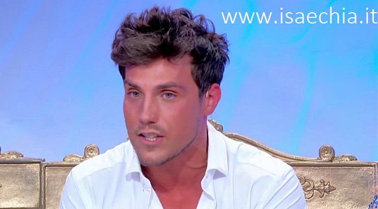 ‘Uomini e Donne’: l’opinione di Isa sulla puntata del Trono classico del 10/03/20 preview