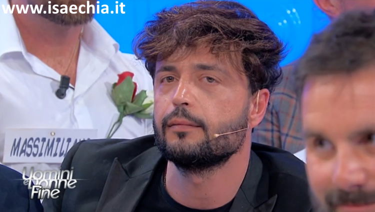 ‘Trono over’, Armando Incarnato sbotta sui social dopo l’ultima puntata e ne ha per tutti: i commenti più trash preview