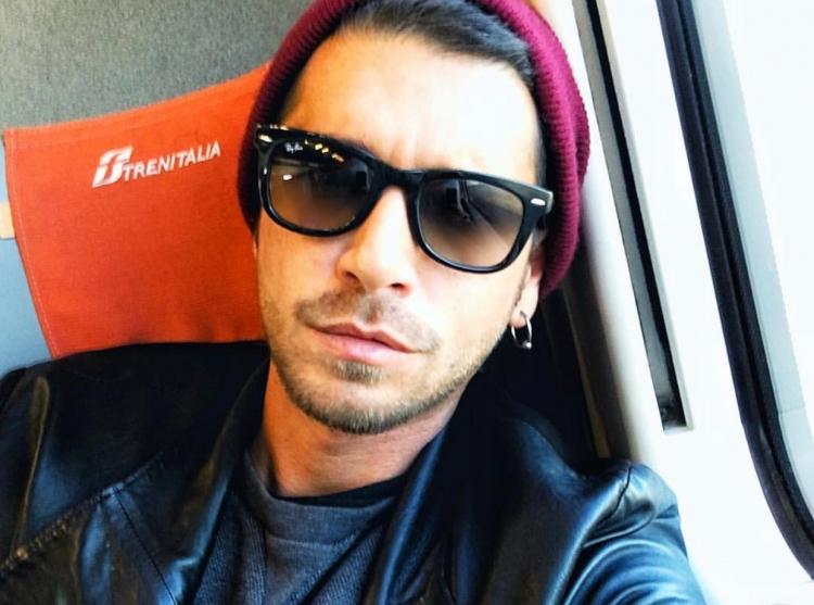 ‘Uomini e Donne’, Camillo Agnello è guarito dal Coronavirus: il referto e le parole dell’ex corteggiatore preview