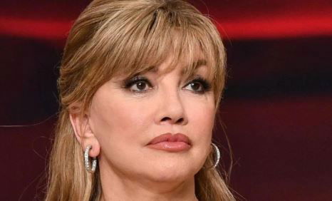‘Ballando con le Stelle’, Milly Carlucci parla del futuro dello show: “Fra giugno e luglio ce lo vedo, se le condizioni sanitarie lo permetteranno”. E a proposito di ‘Amici 19’… preview