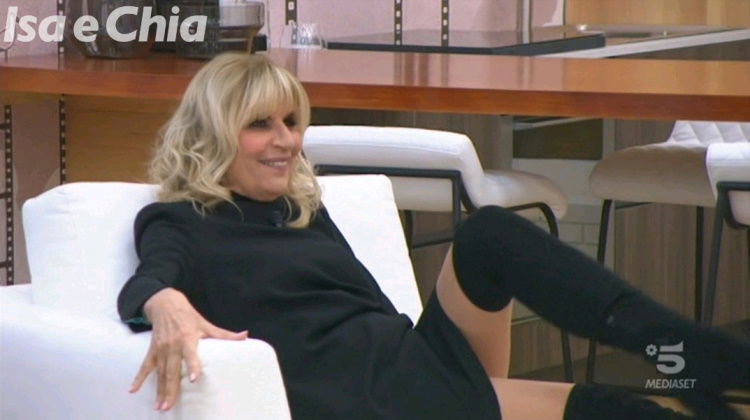 ‘Uomini e Donne’, gli ascolti del nuovo format lasciano a bocca aperta: ecco come è andata la prima settimana preview