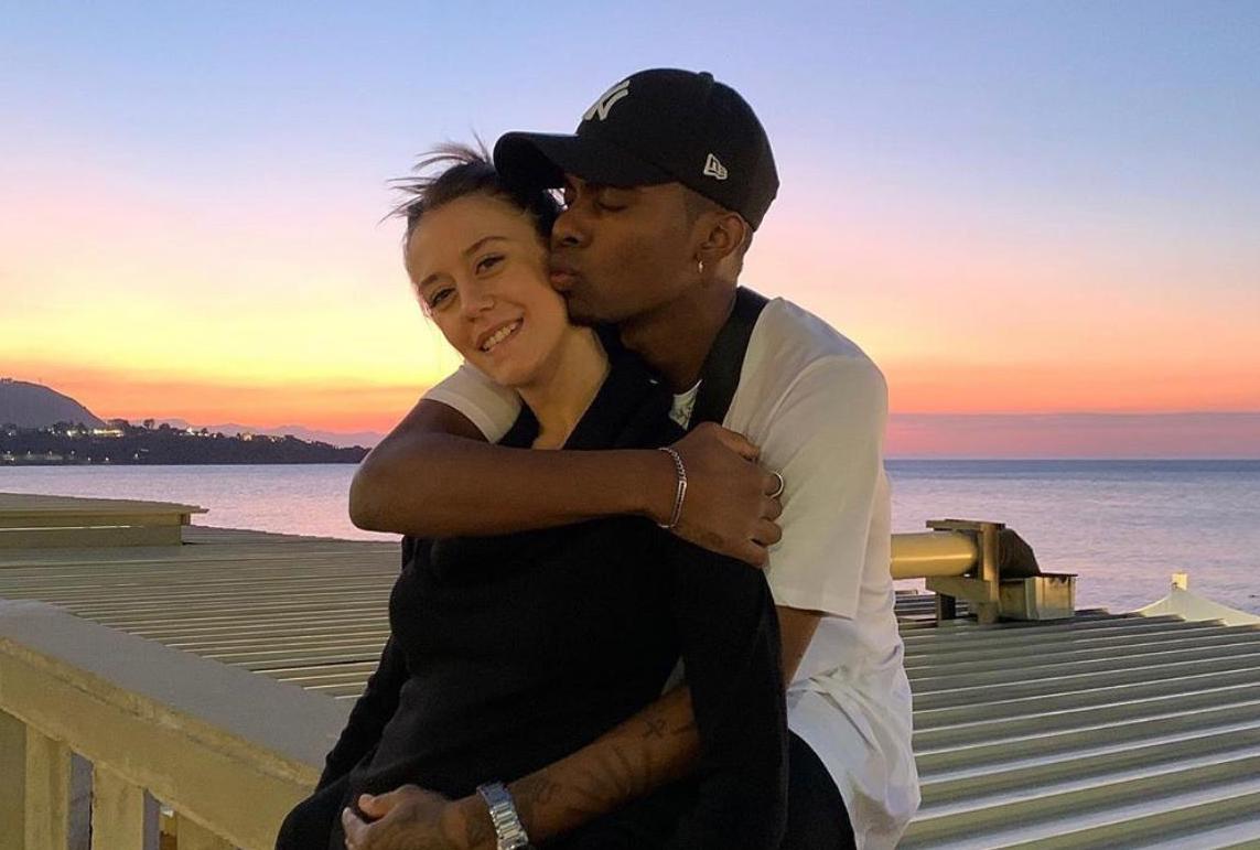 ‘Amici di Maria De Filippi’, Bryan Ramirez trova l’amore vicino alla ballerina Paola De Filippis della sua stessa edizione! article-post