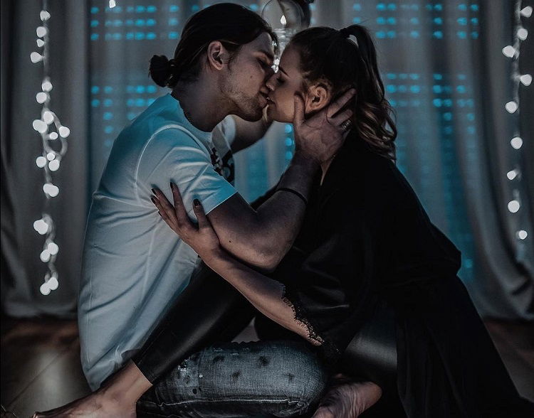 ‘Gf Vip 2’, Luca Onestini e Ivana Mrazova di nuovo insieme dopo il lockdown: “È stata dura!” (Video) preview