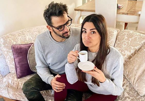 Serena Enardu e Pago, il loro rapporto è davvero cambiato dopo la riappacificazione? Un figlio è nei loro progetti? Arrivano le (secche) risposte dell’ex tronista! preview