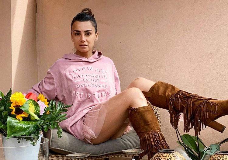 ‘Gf Vip 4’, Serena Enardu sbrocca contro gli hater che la punzecchiano dopo la rottura con Pago (Video) preview