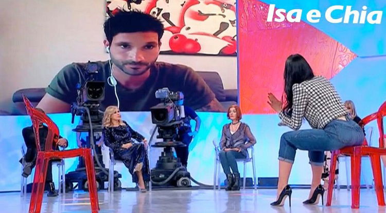 ‘Uomini e Donne’: l’opinione di Isa sulla puntata del 6/05/20 preview