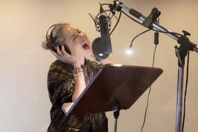 Chiara Ferragni duetta con Baby K in quello che si candida ad essere uno dei nuovi tormentoni dell’estate! (Video) preview