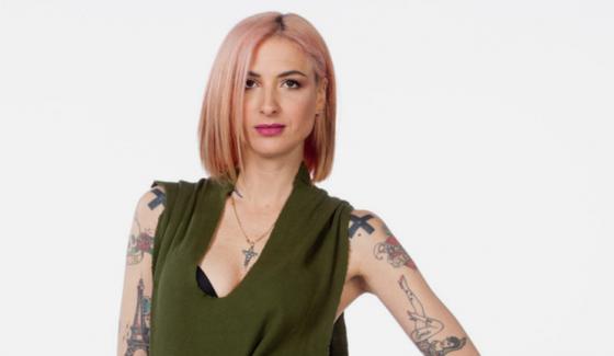 Donne Con Tatuaggi Nelle Parti Intime