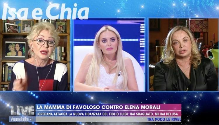 ‘Live – Non è la D’Urso’, Elena Morali replica alla mamma di Luigi Favoloso… poi scatta il catfight con Simona Izzo! (Video)