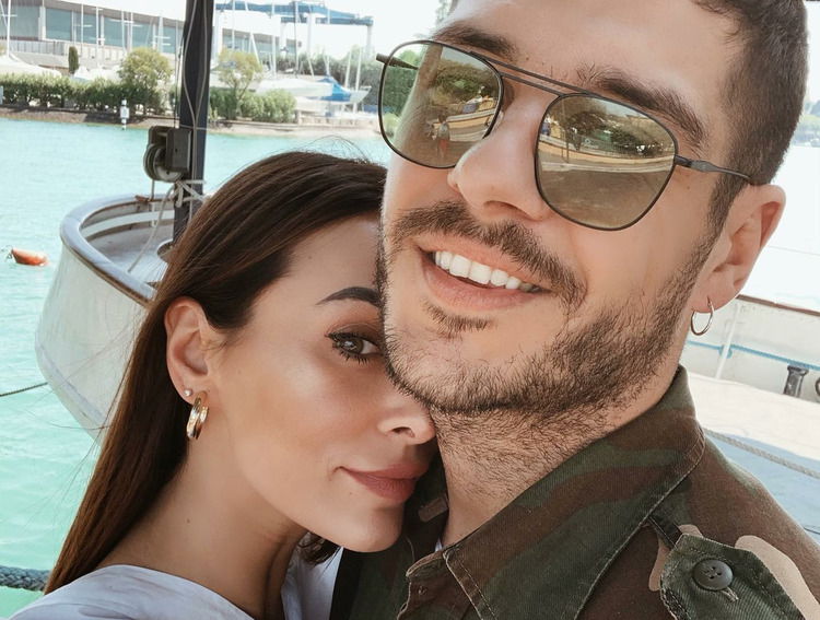 article-post