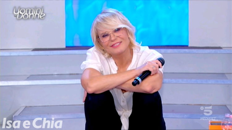 ‘Uomini e Donne’, addio al ‘Trono Classico’? Ecco cosa potrebbe accadere nella prossima stagione preview