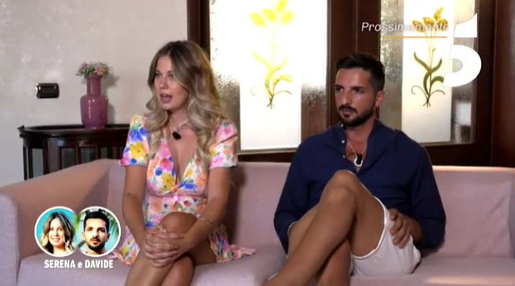 ‘Temptation Island 8’, Serena Spena e Davide Varriale sono la sesta coppia in gioco: “La gelosia di lui sta sgretolando il nostro rapporto!” (Video) preview