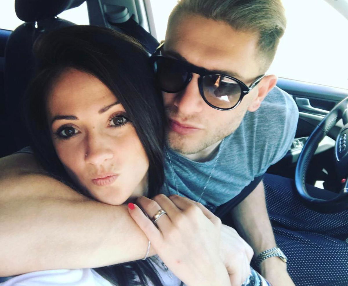 ‘Uomini e Donne’, al capolinea il matrimonio tra Teresa Cilia e Salvatore Di Carlo? Il messaggio dell’ex tronista mette in allarme i fan article-post