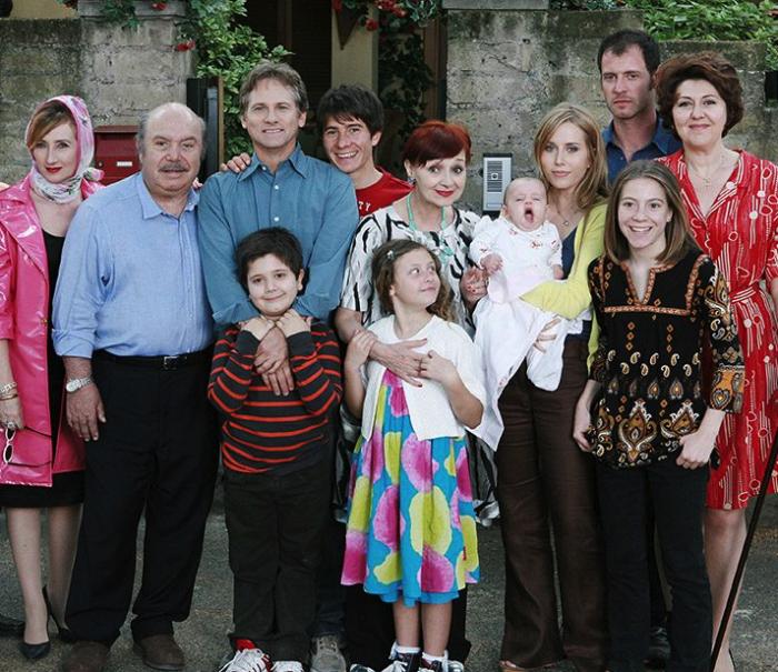 ‘Un Medico in Famiglia’: trama, cast e tutte le curiosità della storica fiction di RaiUno article-post