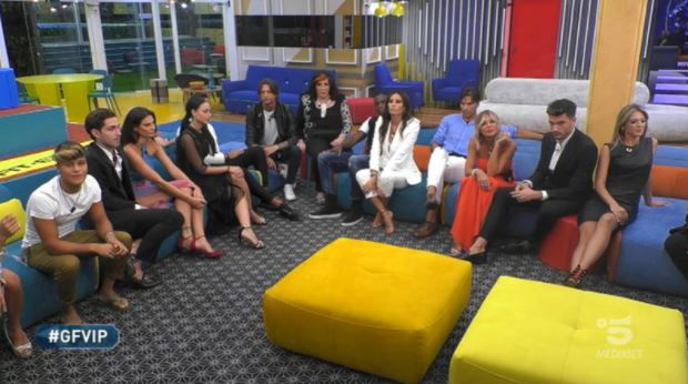 ‘Gf Vip 5’, dopo Flavia Vento anche altre due concorrenti sull’orlo di una crisi (Video) article-post