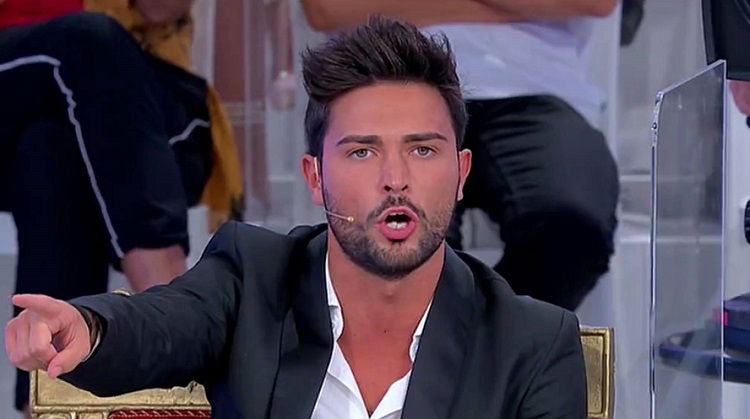 ‘Uomini e Donne’: l’opinione di Isa sulla puntata del 25/09/20 preview