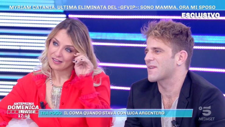 ‘Domenica Live’, Quentin Kammermann smentisce di aver fatto la proposta di nozze a Myriam Catania. E Simona Izzo lancia una bordata a Elisabetta Gregoraci preview