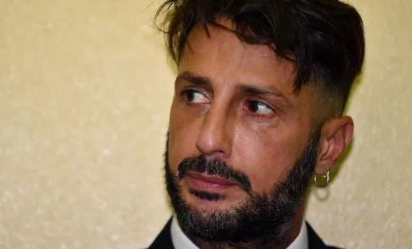 Fabrizio Corona dovrà scontare nuovamente 9 mesi di condanna: ecco perché preview