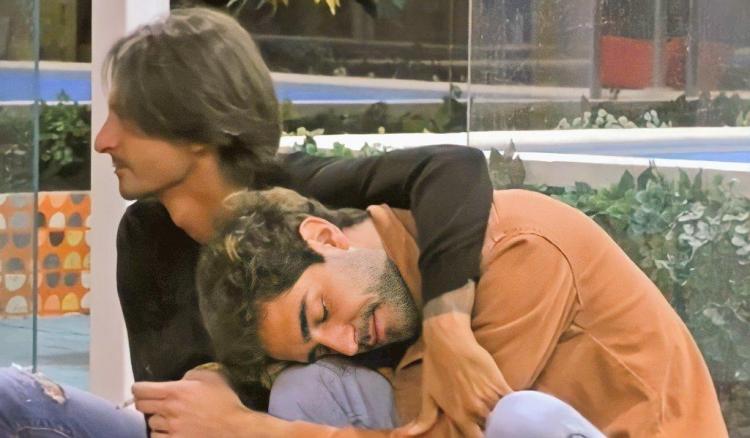 ‘Gf Vip 5’, Tommaso Zorzi esce allo scoperto e confessa il suo interesse per Francesco Oppini (Video) preview