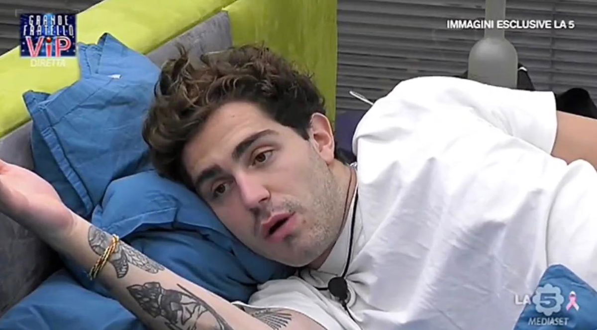 ‘Gf Vip 5′, Tommaso Zorzi sconvolto per esser stato cacciato dal confessionale dopo la puntata: “Nemmeno con una putt**a dopo che la paghi!” (Video) article-post